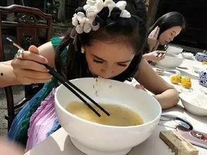 娱乐吃瓜酱碗为什么不碎